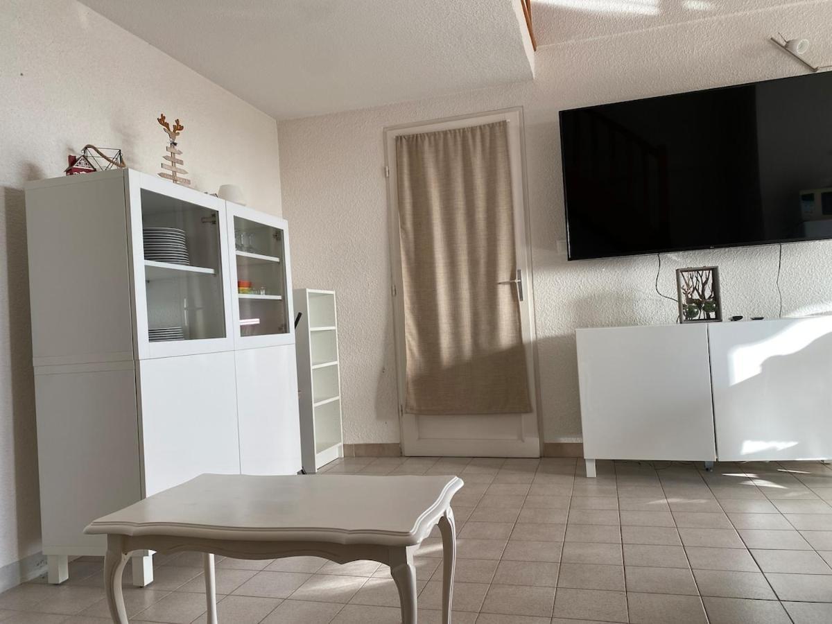 T4-72 M2 Vue Panoramique - 200 M De La - Etage 5 Avec Ascenseur -6 Pers Max * Sète